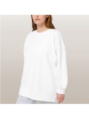 🆕- Lululemon Perfectly Oversized Crew Sweatshirt. White Size: 6. NWT